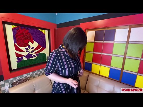 ❤️ Јапонската слатка со големи цицки мастурбира со секс играчки и доживува оргазам. Таа во едно интервју зборува за своето ебано искуство. Огромни цицки и влакнести пички кои силно стенкаат. Осакапорн ❤️❌ Прекрасно порно на mk.pornodil.ru